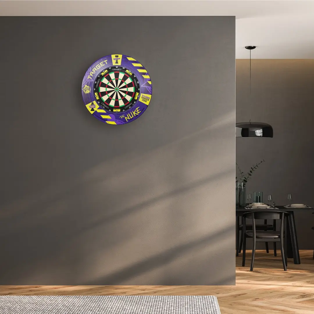 Target Luke Littler World Champion 2025 Dartbord Surround Set 440152