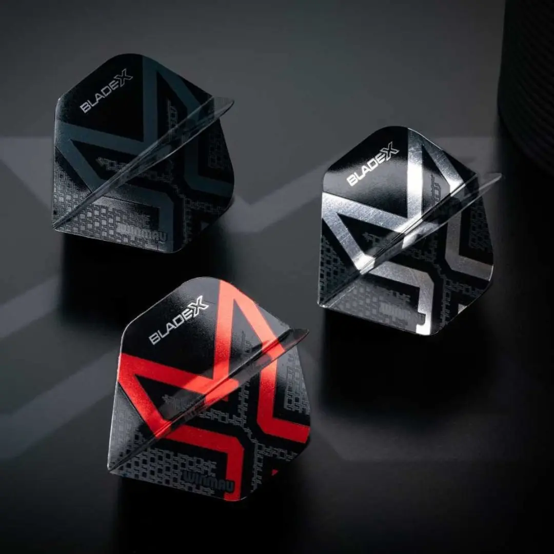 Winmau Blade X Prism Delta Dart Flights - 3 Stuks - Rood/Zwart