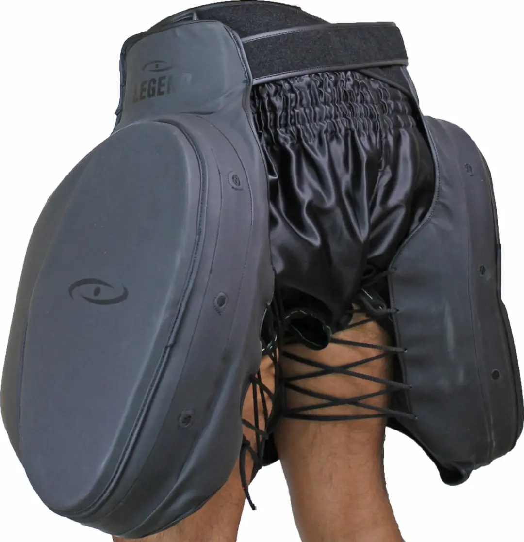Legend Leg Protector Mat - PU Zwart