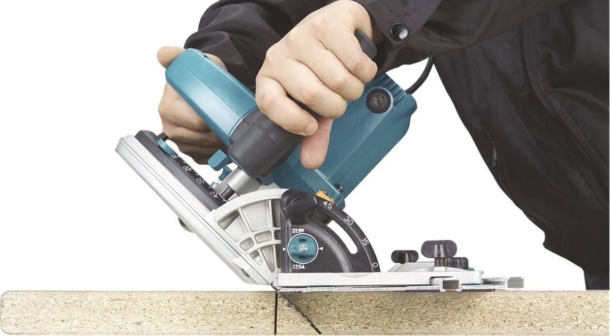 Makita SP6000J Invalcirkelzaag 1300W - 165mm