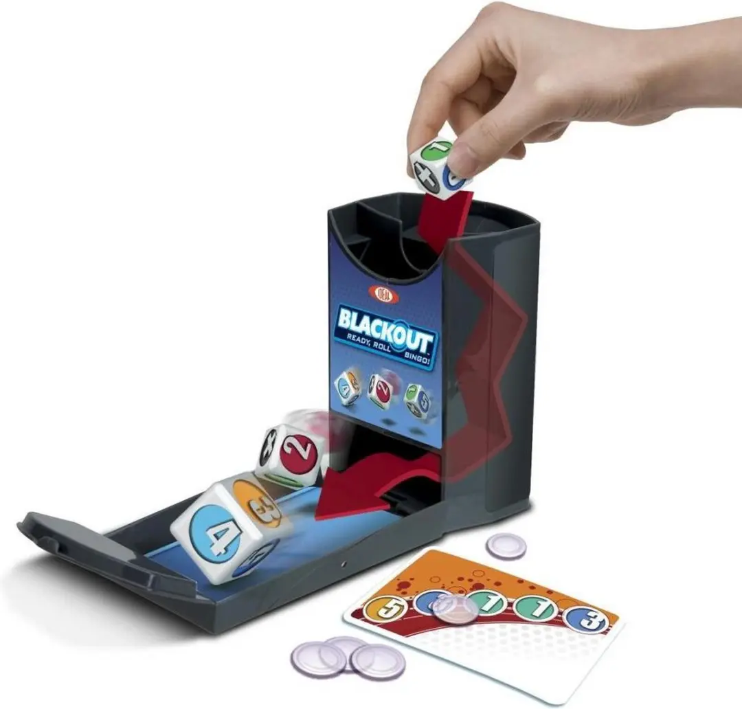 Spin Master All In Dice Game - 24 Kaarten 3 Dobbelstenen 5 Chips
