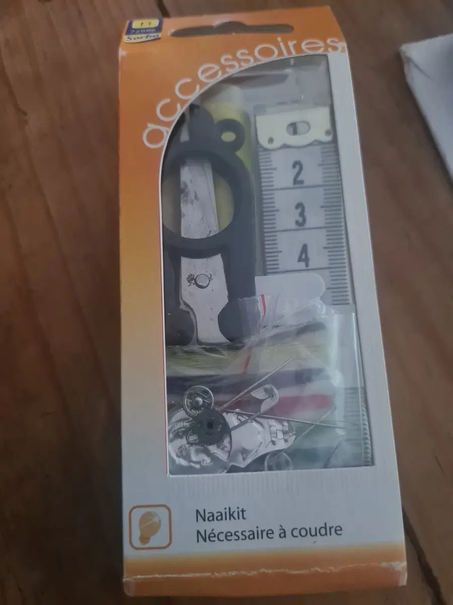 Sorbo Naaikit - 1 Stuks - Multicolor
