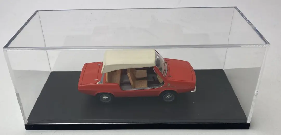 VDM Michelotti Shellette T1431050 Modelauto - Rood - Limited 60 Stuks