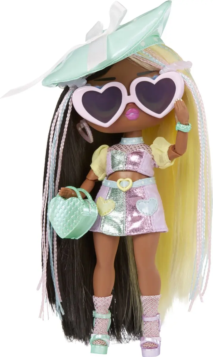 LOL! Surprise! Darcy Blush Modepop