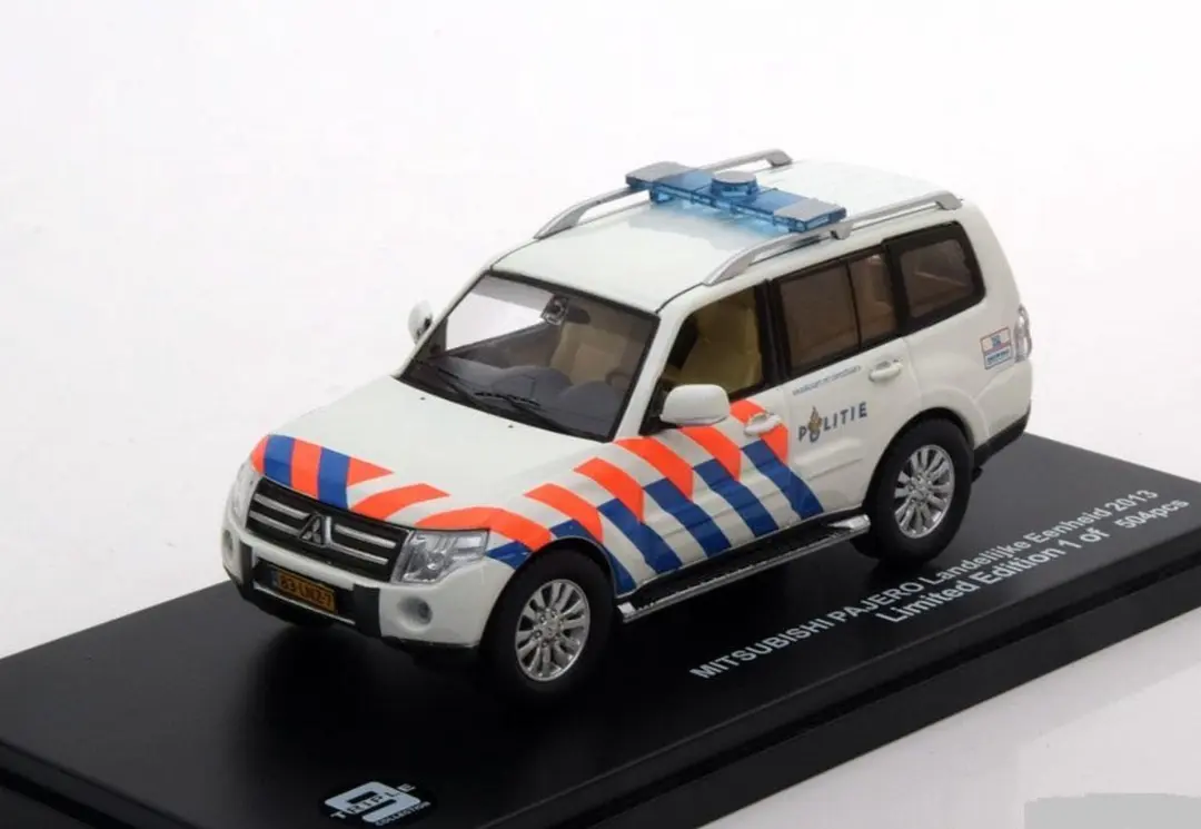 Mitsubishi Pajero Landelijke Eenheid 2013 - Triple 9 Collection 1:43 - Wit