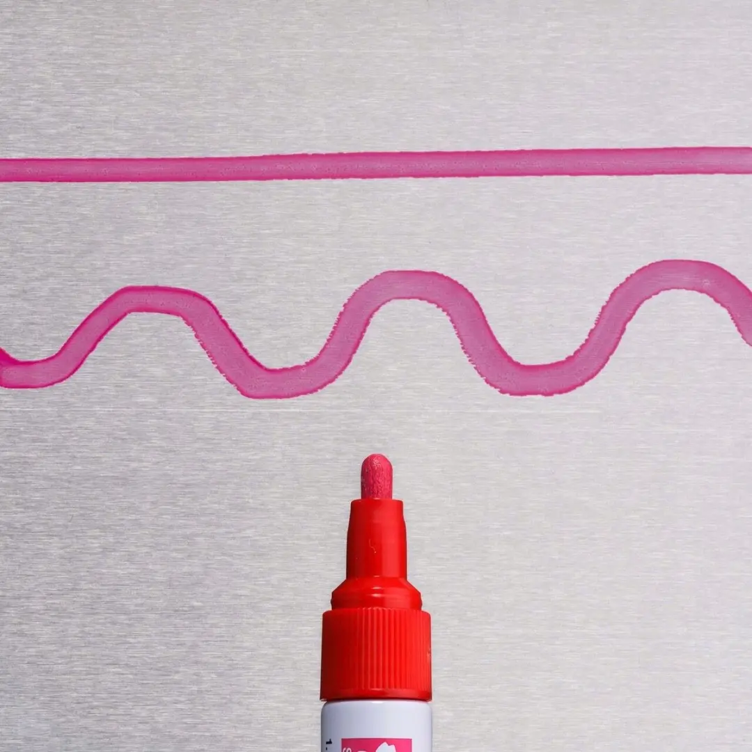Sakura Verfmarker Rood - Medium Punt - Permanent