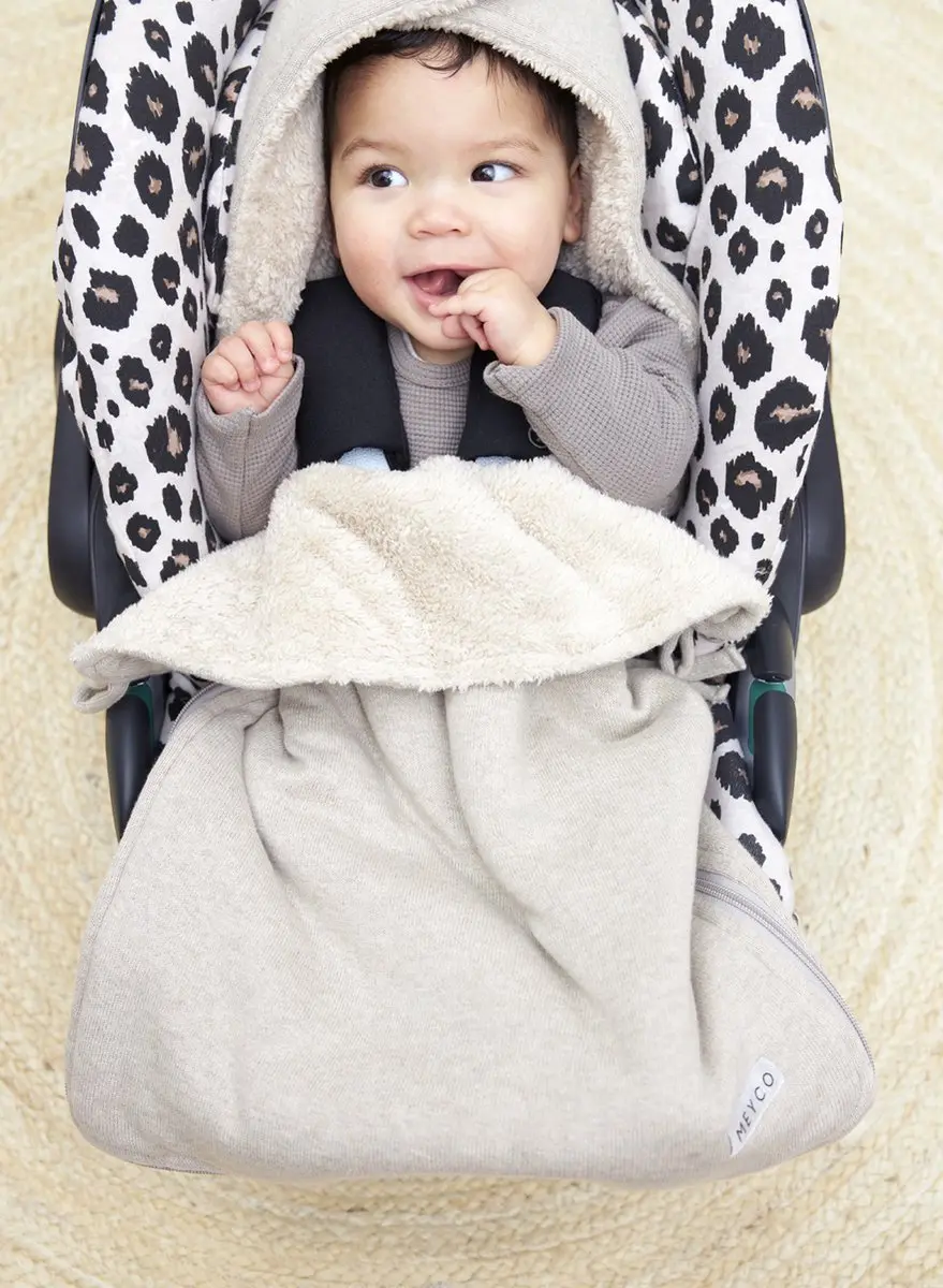 Meyco Baby Knit Basic Voetenzak 40x82cm - Sand Melange - afbeelding 6 van 6