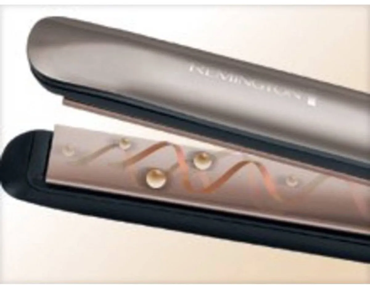 Remington Keratin Therapy Pro S8590 Stijltang - Champagne
