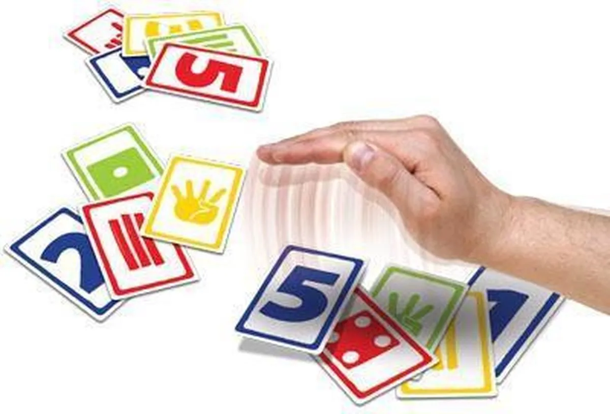 Hasbro Ratuki - Spel - 2-6 Spelers