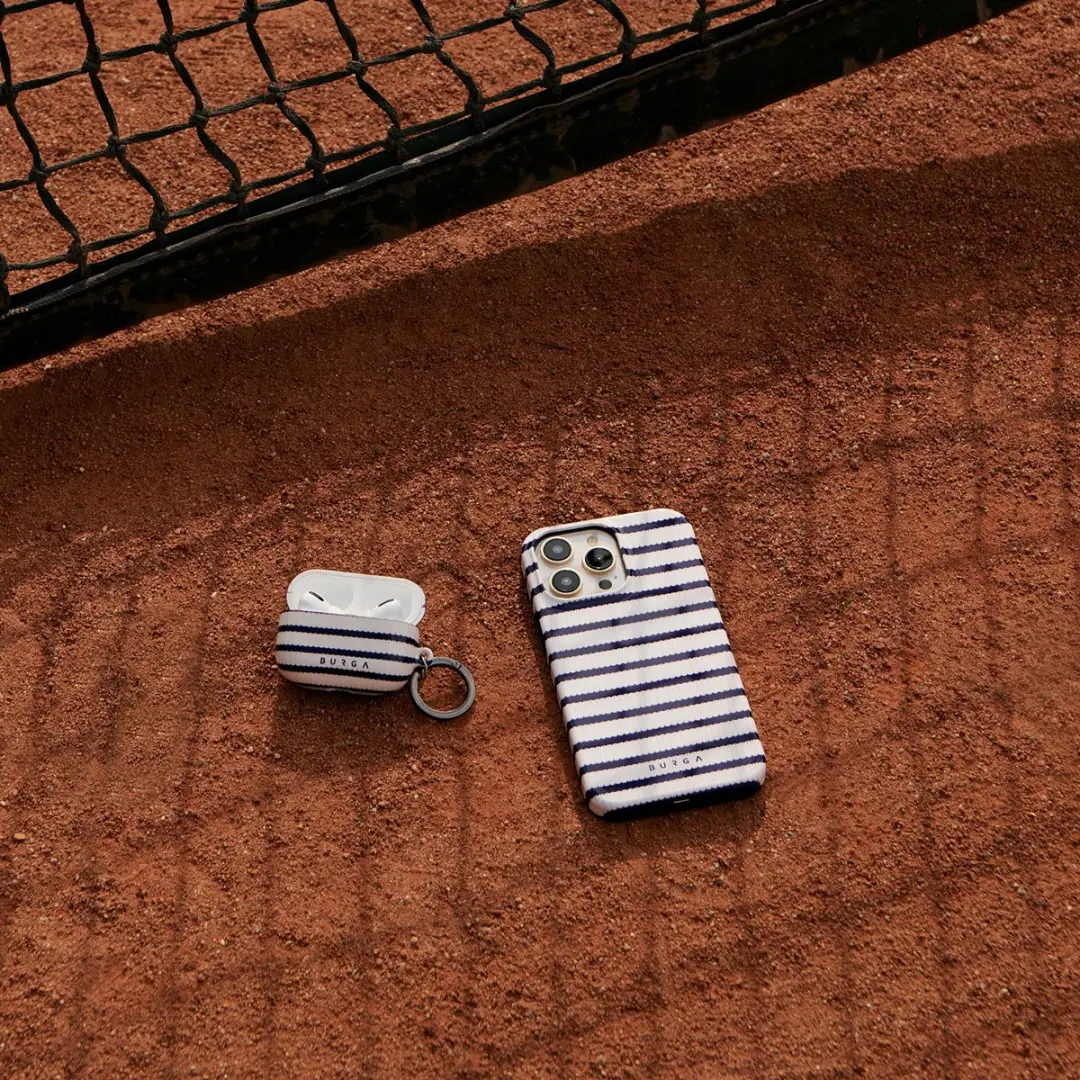 Burga Tough Backcover iPhone 16/17 - Old Money
