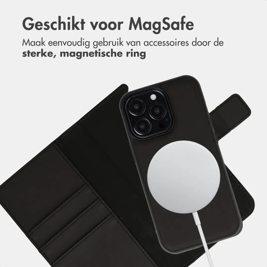 Imoshion iPhone 13 Pro Hoesje 2-in-1 Bookcase - 3 Pasjes - Zwart
