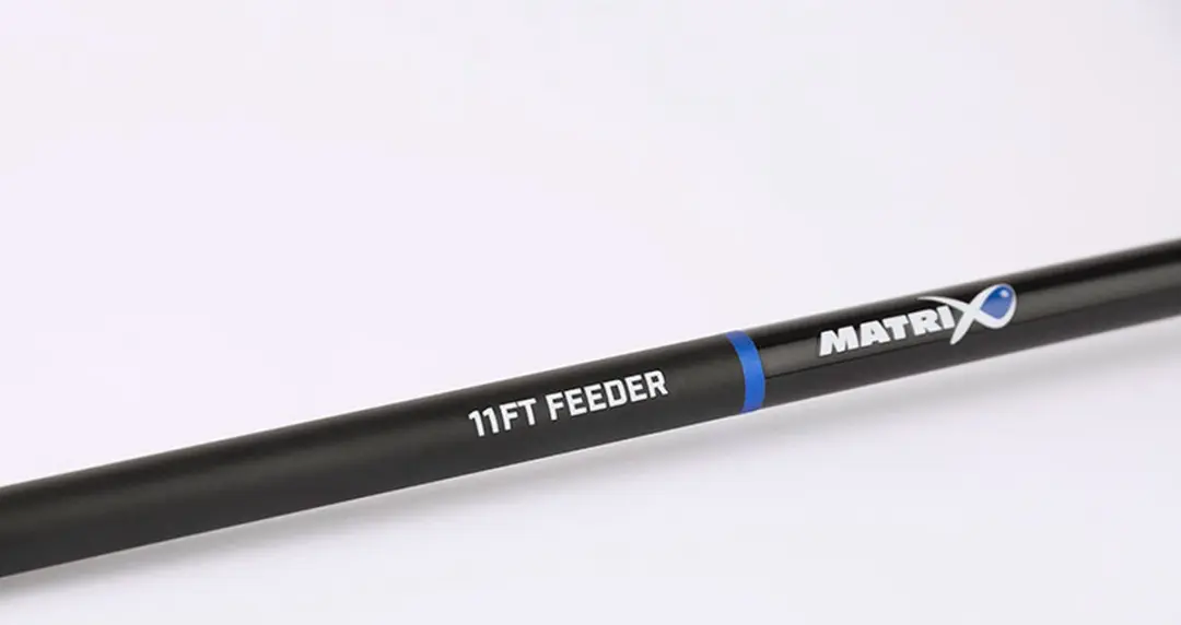 Matrix Aquos Ultra-C Feeder 3.00m - 13 Ogen - Zwart