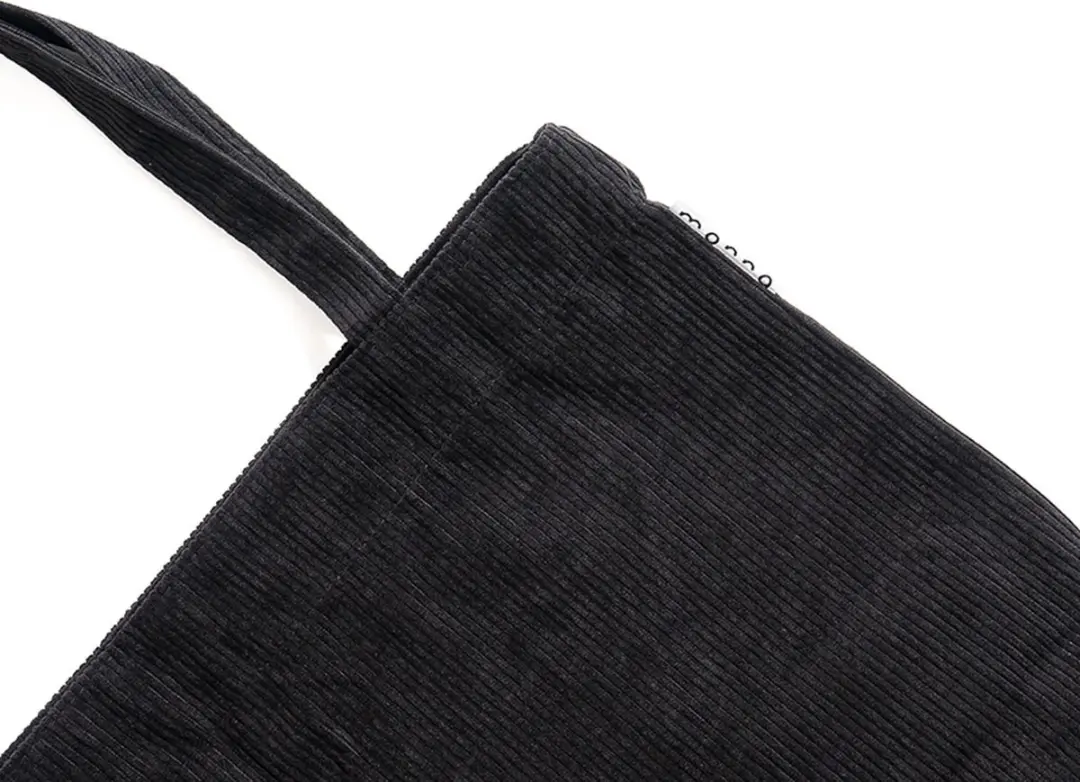 Monnq Totebag Romy - Zwart