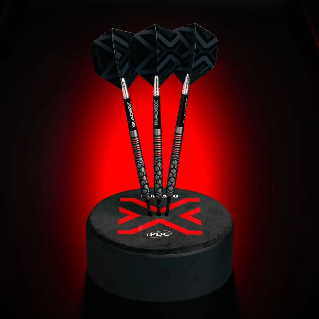 Winmau Blade X Prism Delta Dart Flights - 3 Stuks - Metallic Zwart