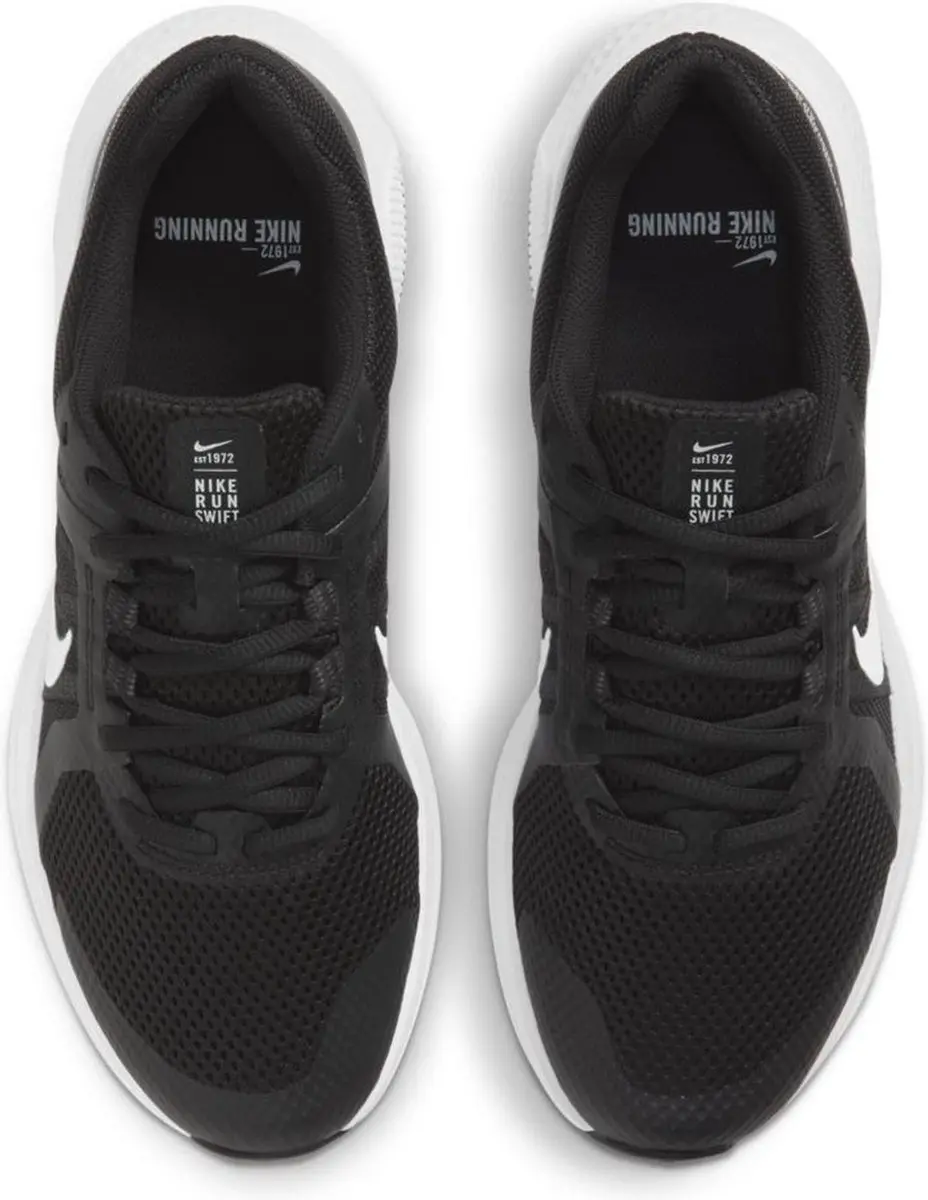 Nike Run Swift 2 Sportschoenen CU3517-004 - 45.5 - Zwart/Wit