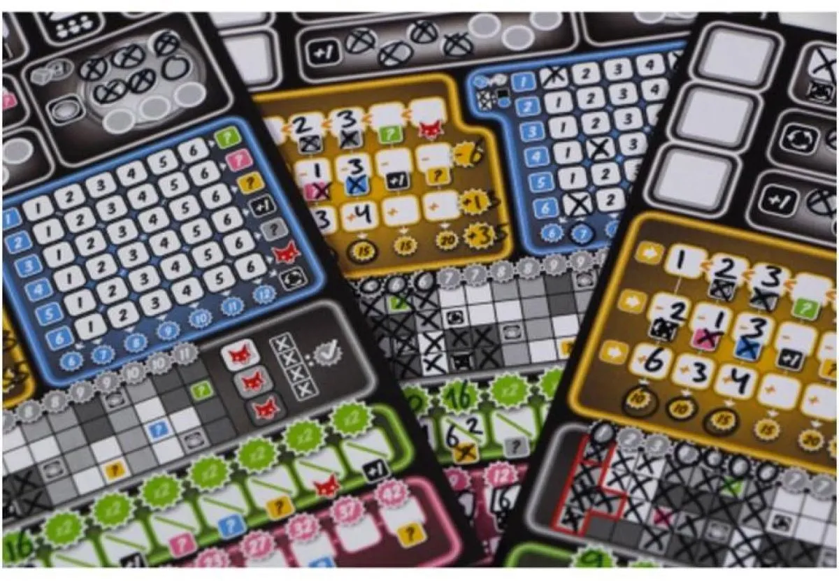 999 Games Clever 4Ever Dobbelspel - 4 Spelers - Multikleur - afbeelding 6 van 6
