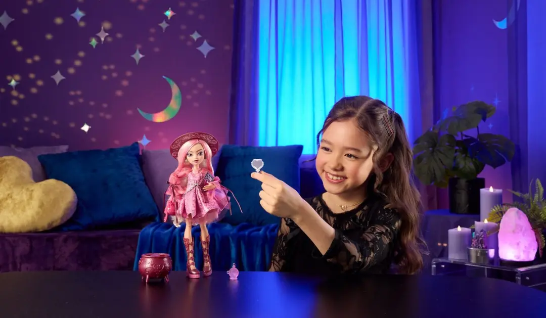Mattel Moonspell Magic Carina Song Modepop - Love Witch