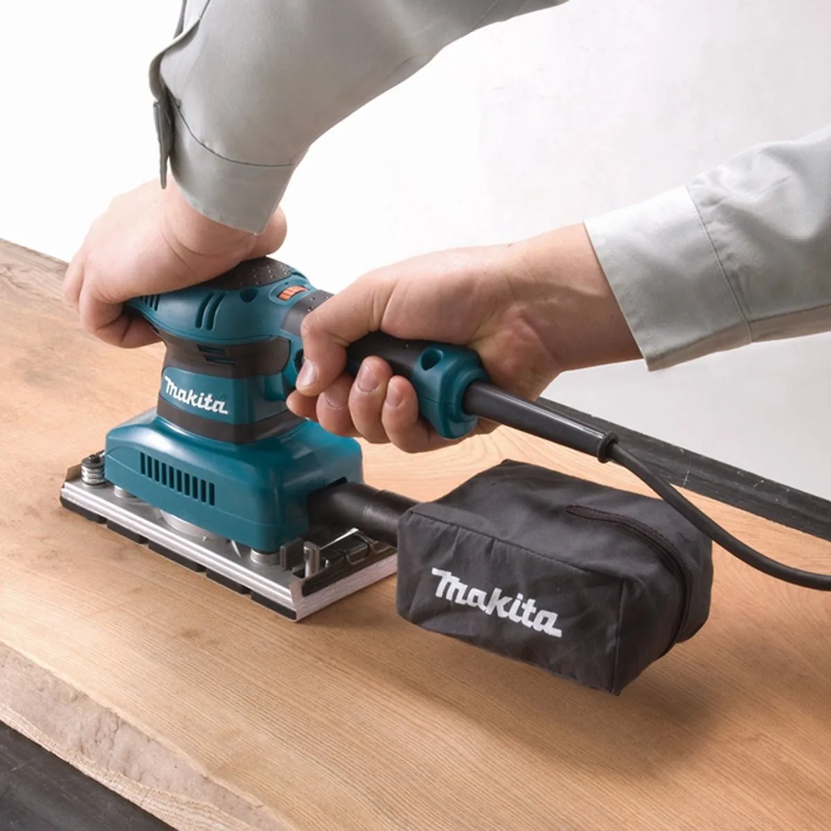 Makita BO3711J Vlakschuurmachine 190W