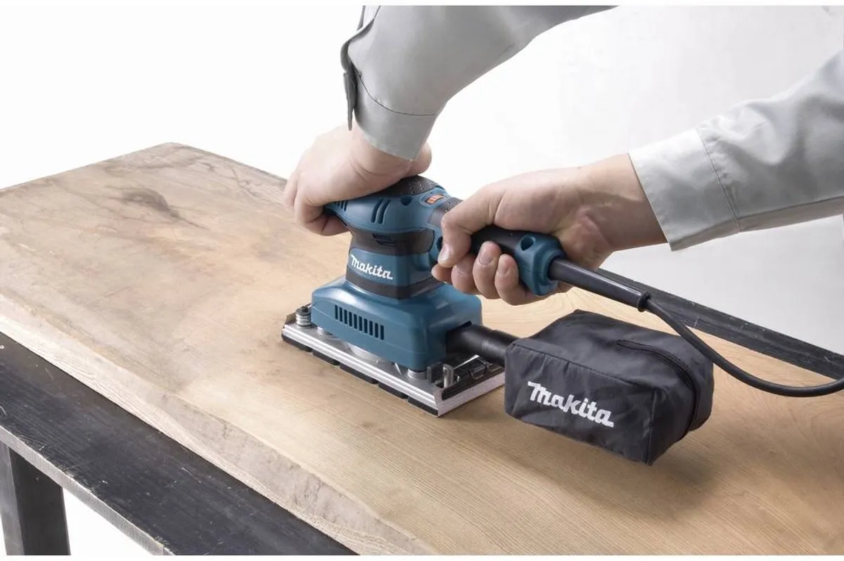 Makita BO3711J Vlakschuurmachine 190W