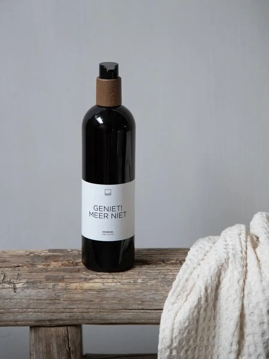 Leeff Douchegel Fabulous Fig 500ml - Zwart