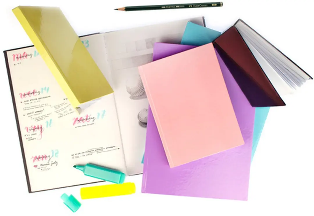 Kangaro Dummyboek A4 Pastelroze - 160 Pagina's Hardcover