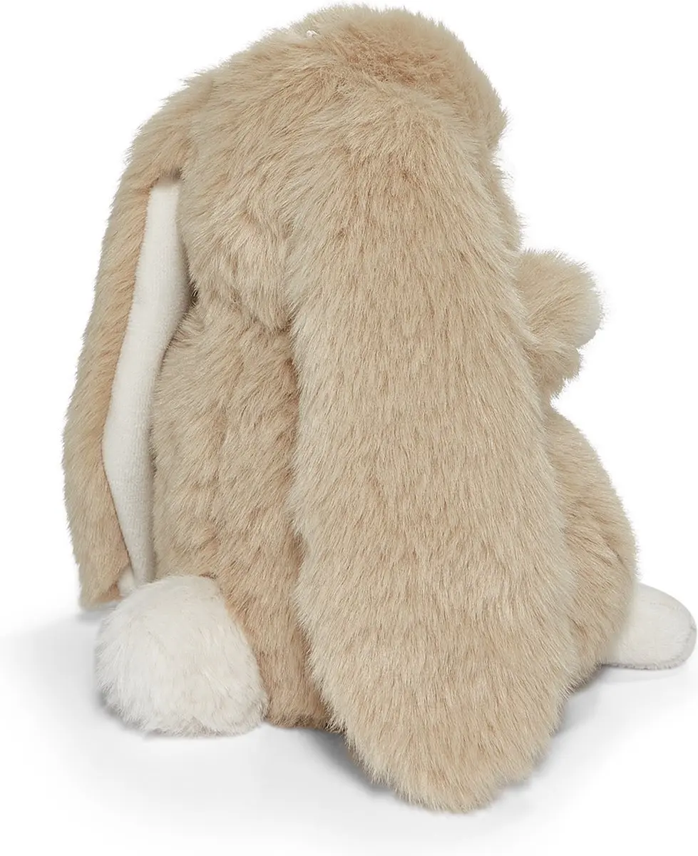 Bunnies By The Bay Nibble Knuffelkonijn - Amandel - 20 cm - afbeelding 6 van 6