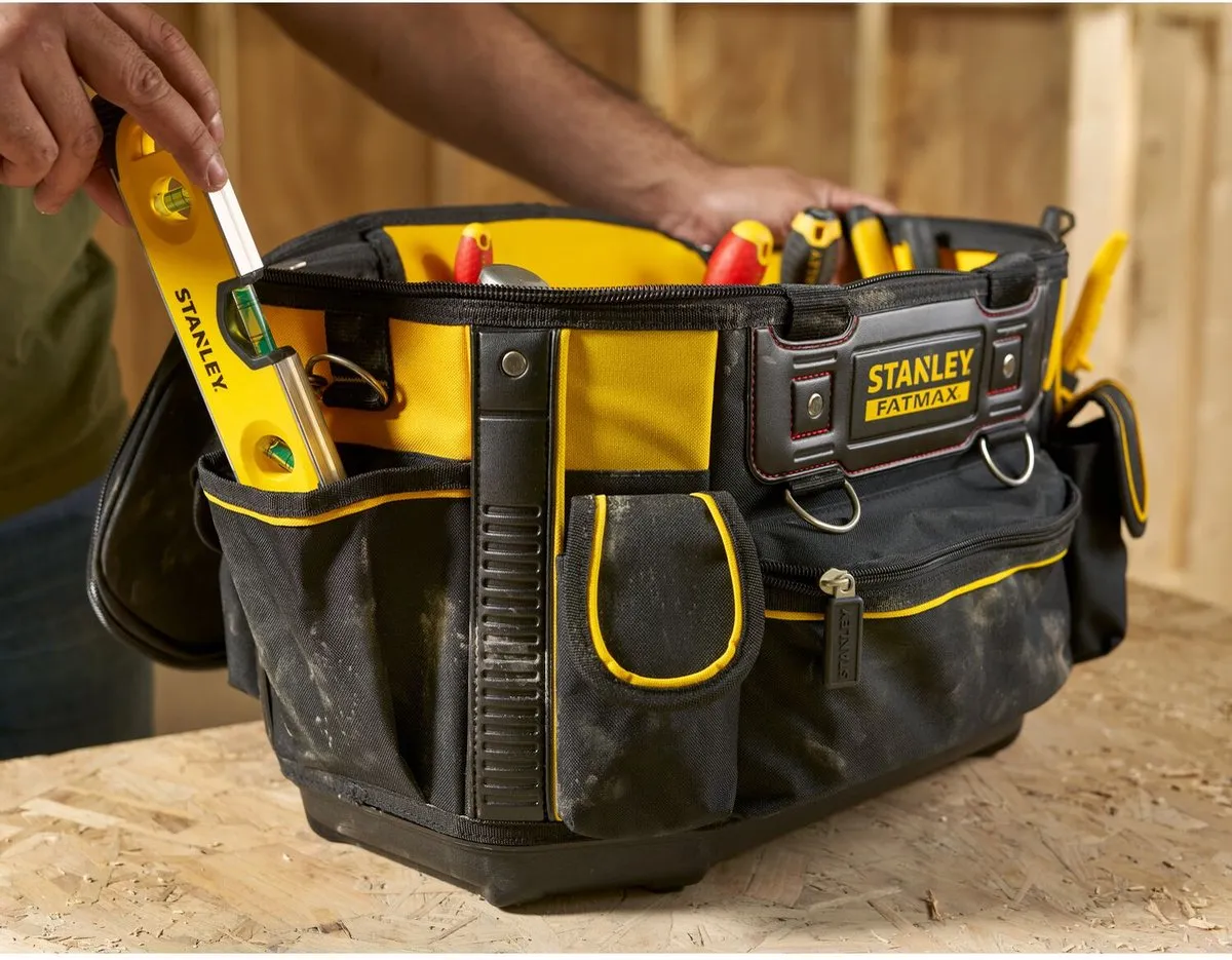 Stanley FatMax Ronde Gereedschapstas 18" FMST1-70749 - 25 kg - Zwart/Geel