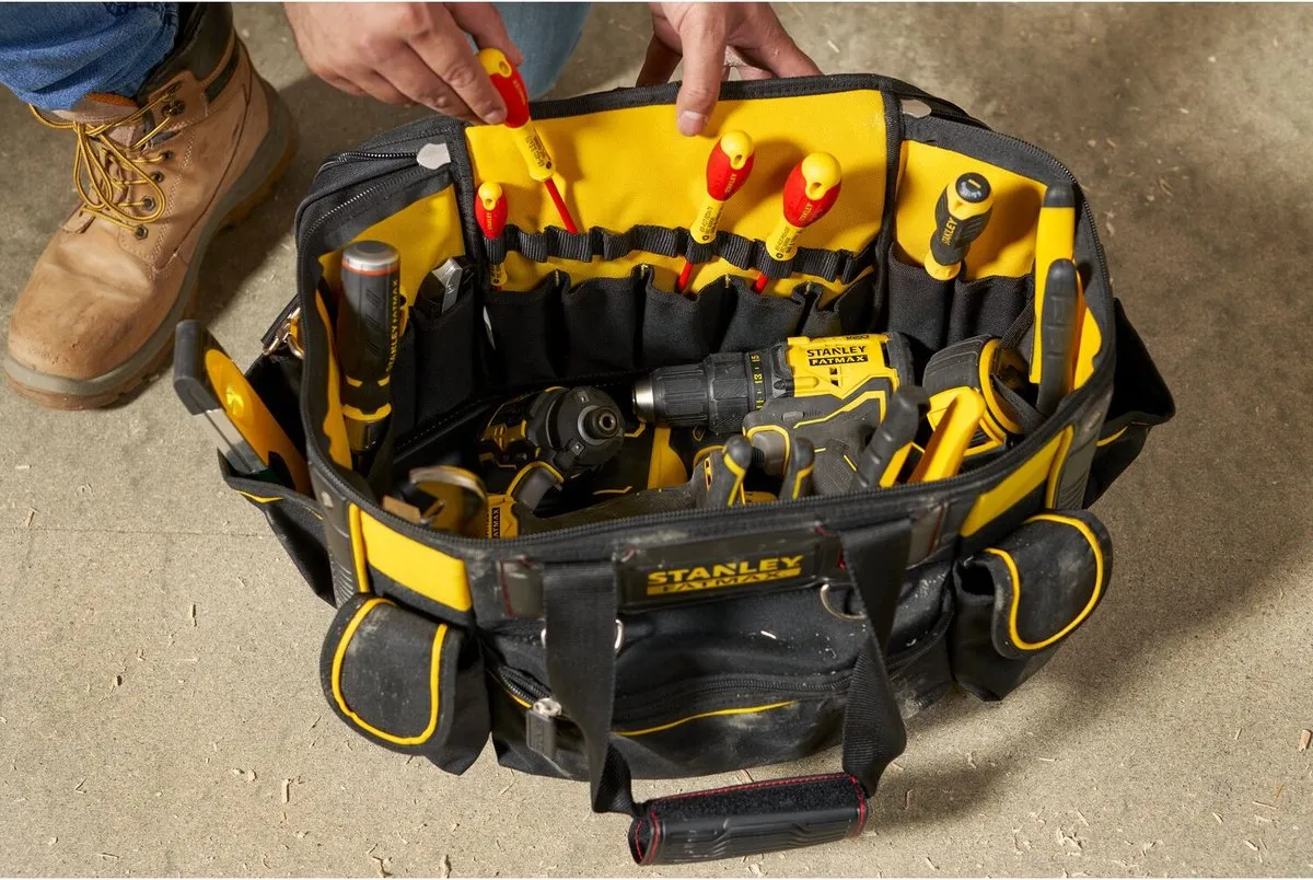 Stanley FatMax Ronde Gereedschapstas 18" FMST1-70749 - 25 kg - Zwart/Geel