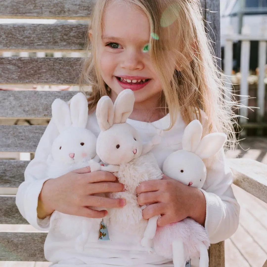 Bunnies By The Bay Roly Poly Knuffel Konijn 13cm - Beige - afbeelding 6 van 6