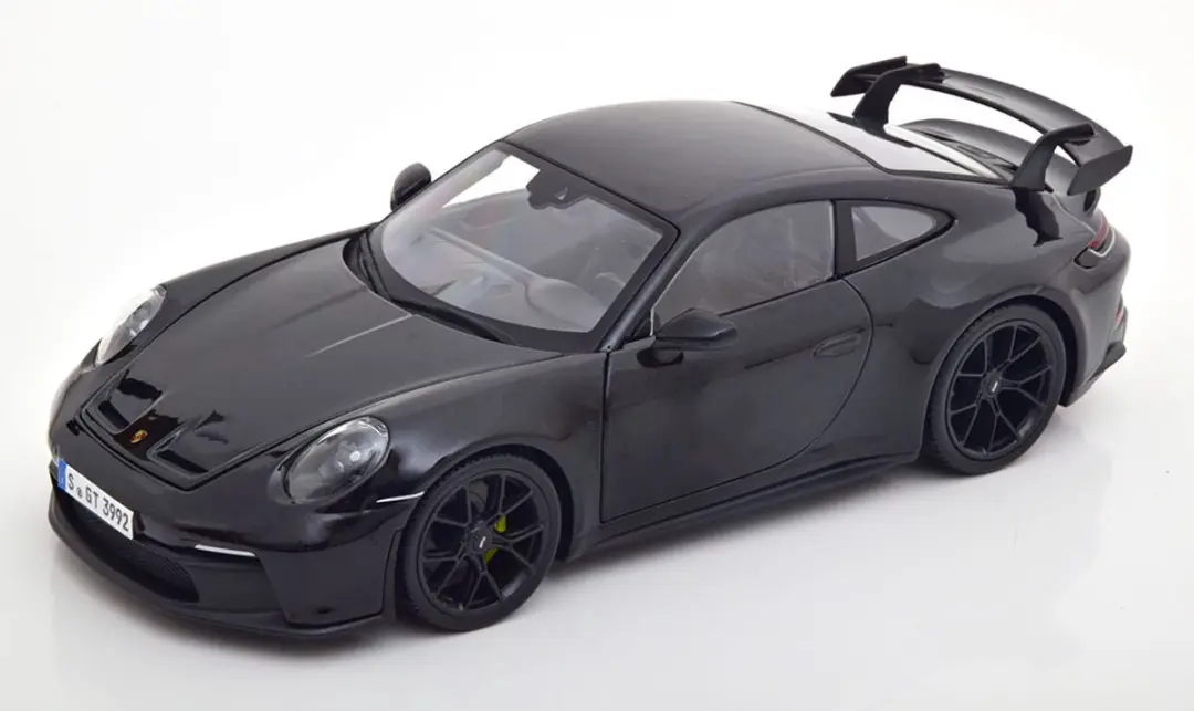 Porsche 911 GT3 Maisto 1:18