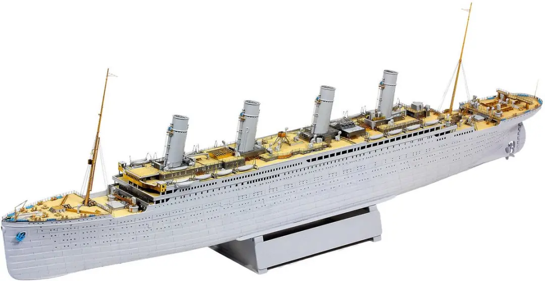 Revell R.M.S. Titanic 05243 Modelbouwpakket - 1:400 - Multi