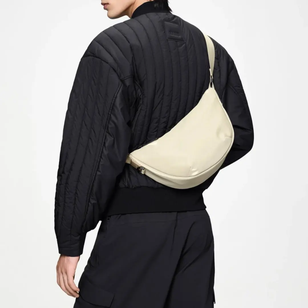 Rains Valera Shoulder Bag 14670R - Beige