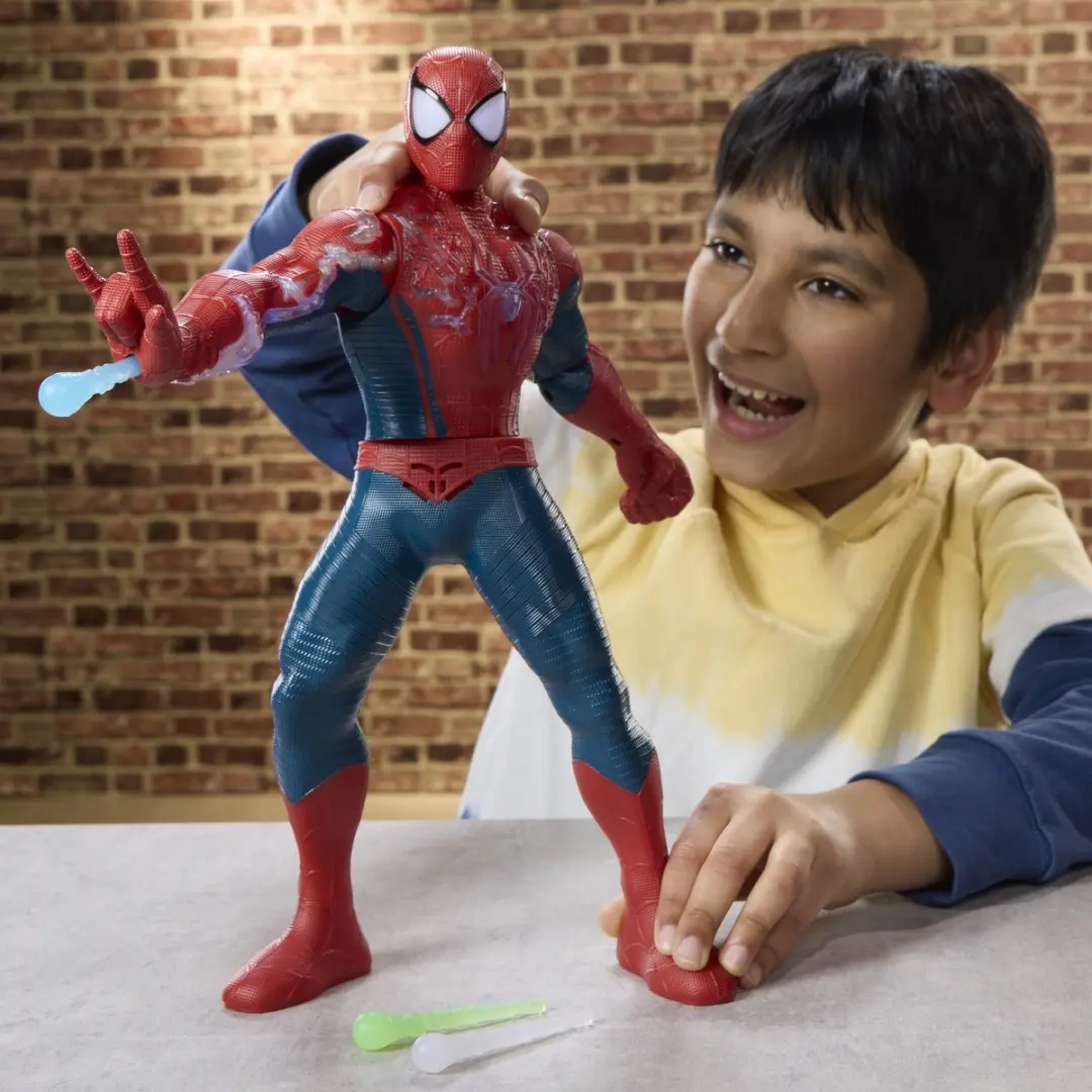 Hasbro Marvel Spider-Man Brand New Day Power-Charge Actiefiguur - G34085E0 - 3x AAA