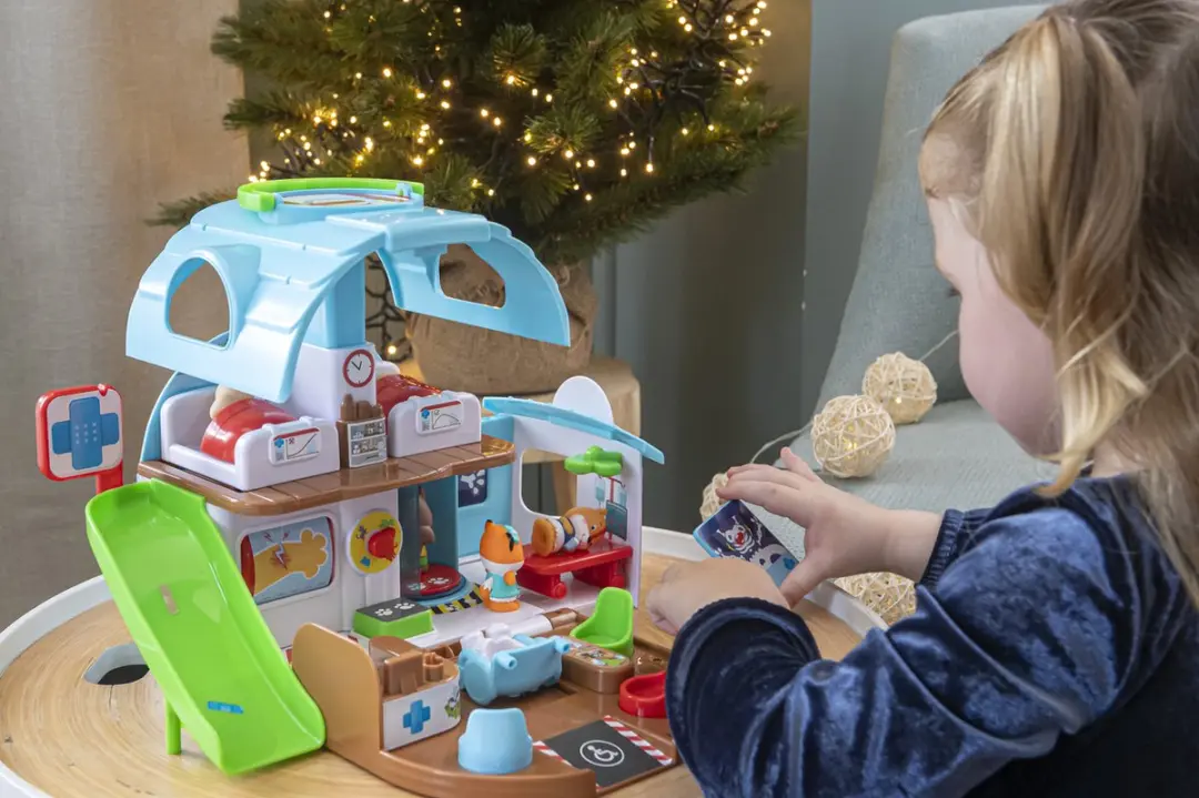 Klorofil Speelset Ziekenhuis Poppenhuis Foxy - 7 Accessoires