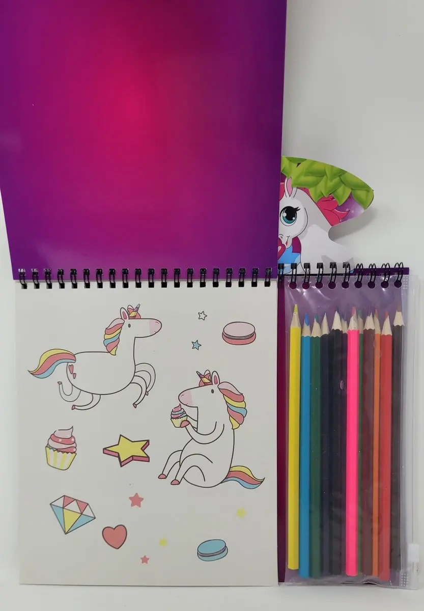 Unicorn Kleurboek met Potloden 21x26cm - 42 Pagina's - Multicolor