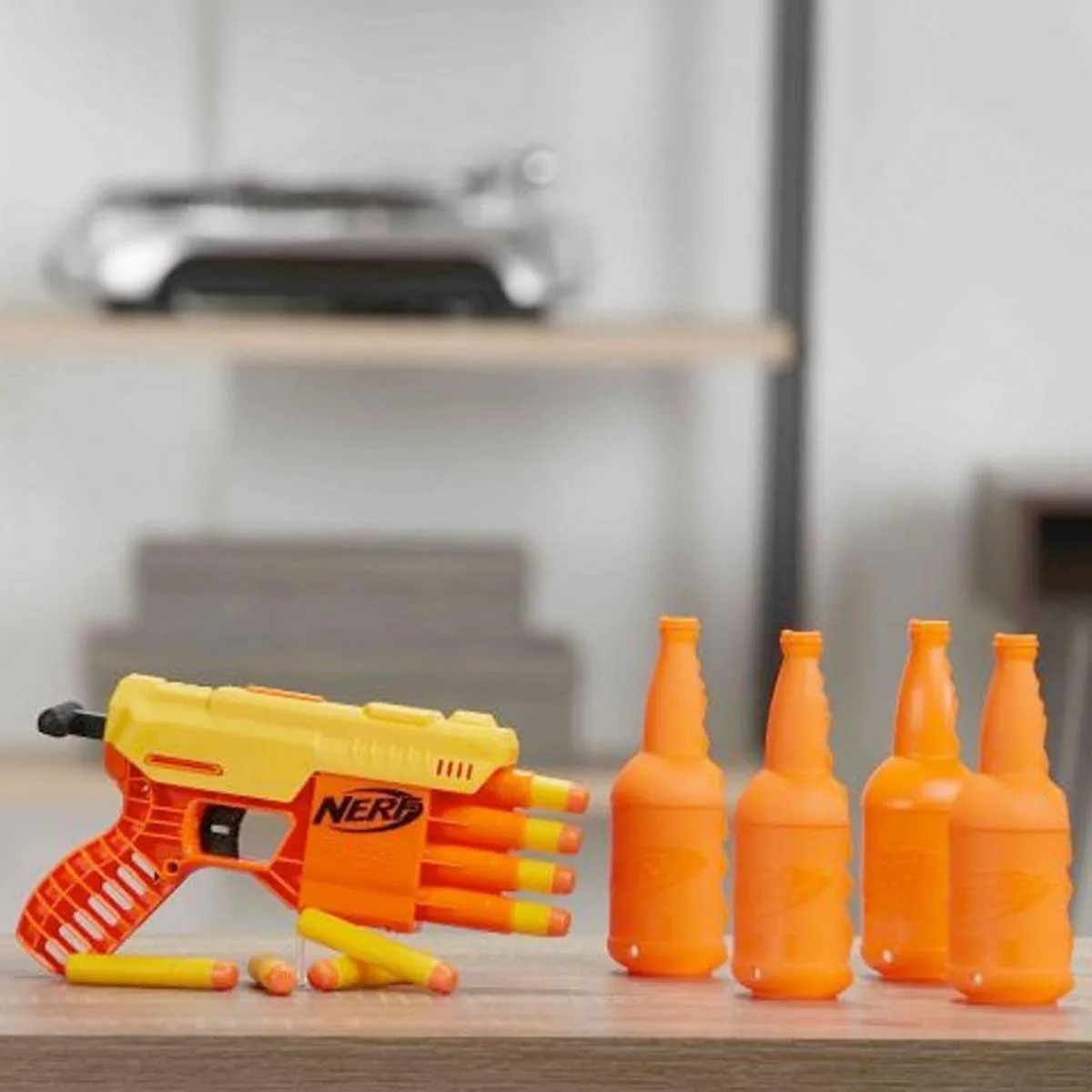 Nerf Alpha Strike Fang GQ-4 Blaster - Oranje/Gele kleur - afbeelding 6 van 6