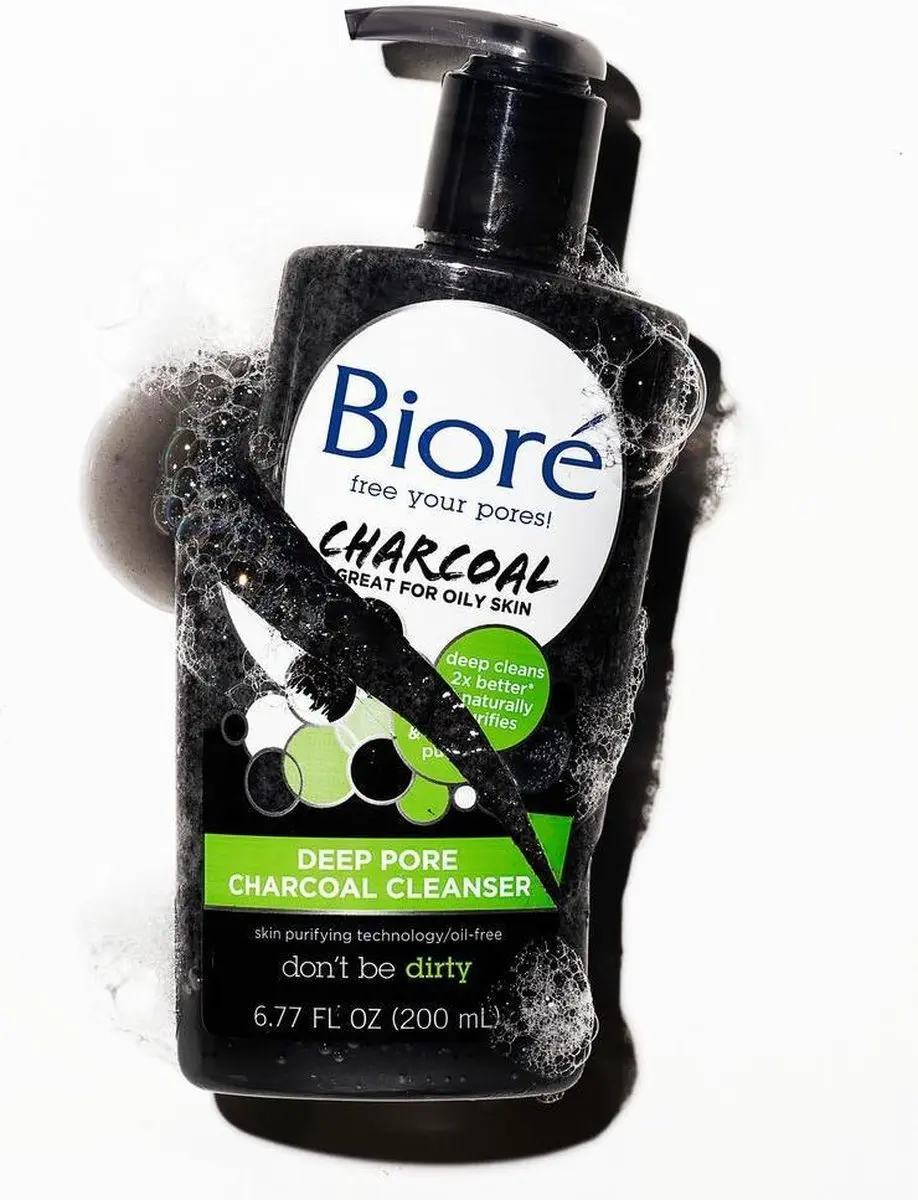 Bioré Houtskool Reinigingsgel 200ml - 4 Stuks
