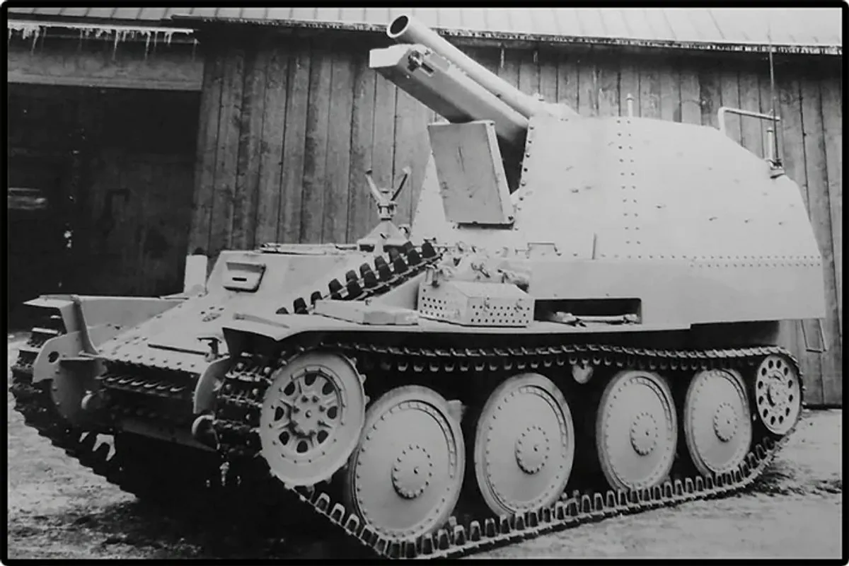 Cobi Sturmpanzer 38 (T) Grille Ausf. M 724-delig - 1 Figuur - Beige/Groen
