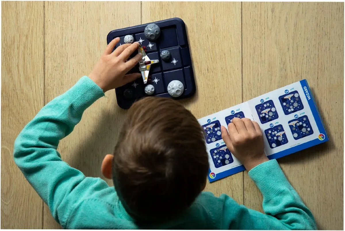 SmartGames - Asteroid Escape - 60 opdrachten vanaf 8 jaar - schuifpuzzel