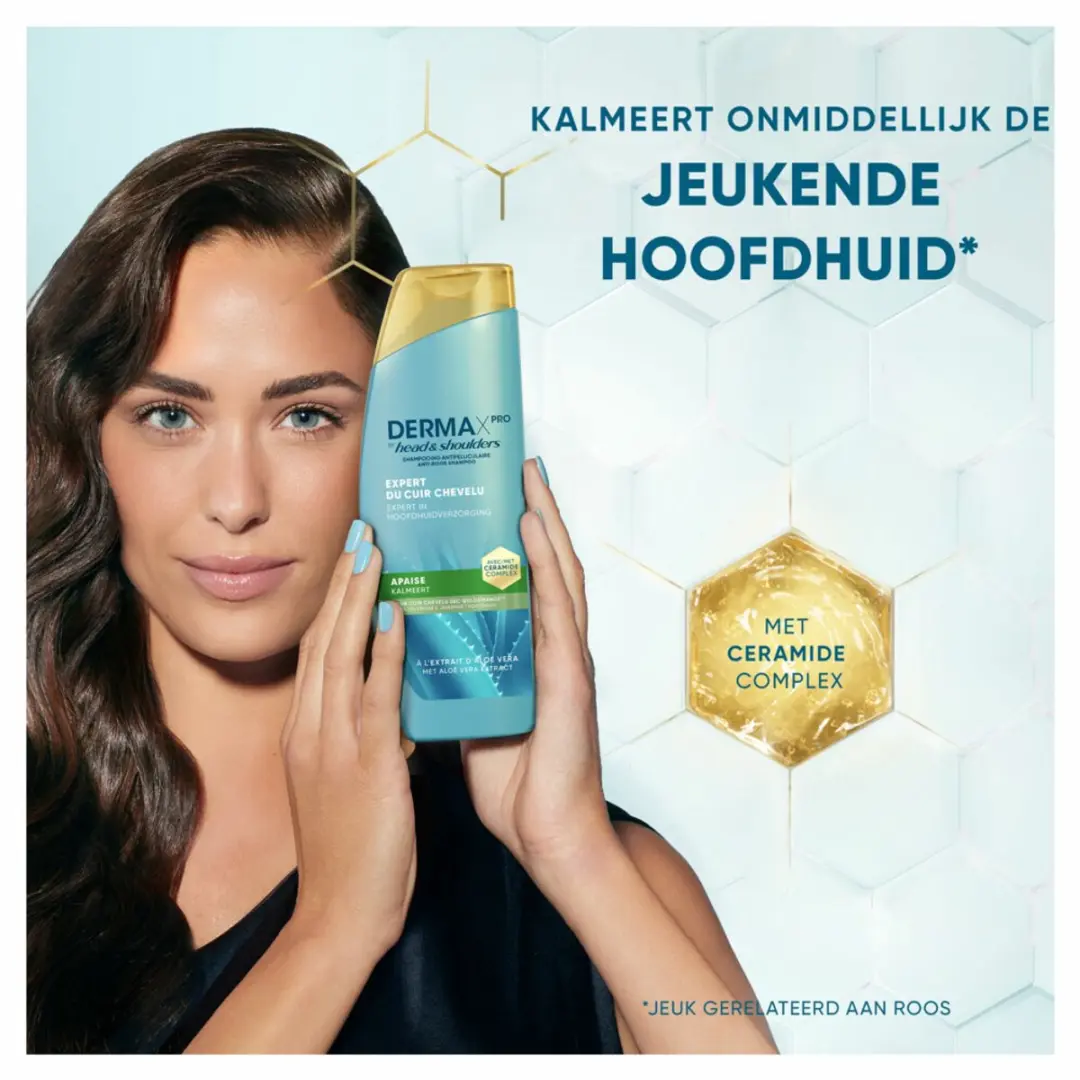 Head & Shoulders DermaXPro Kalmeert Shampoo 750ml - 3 Stuks