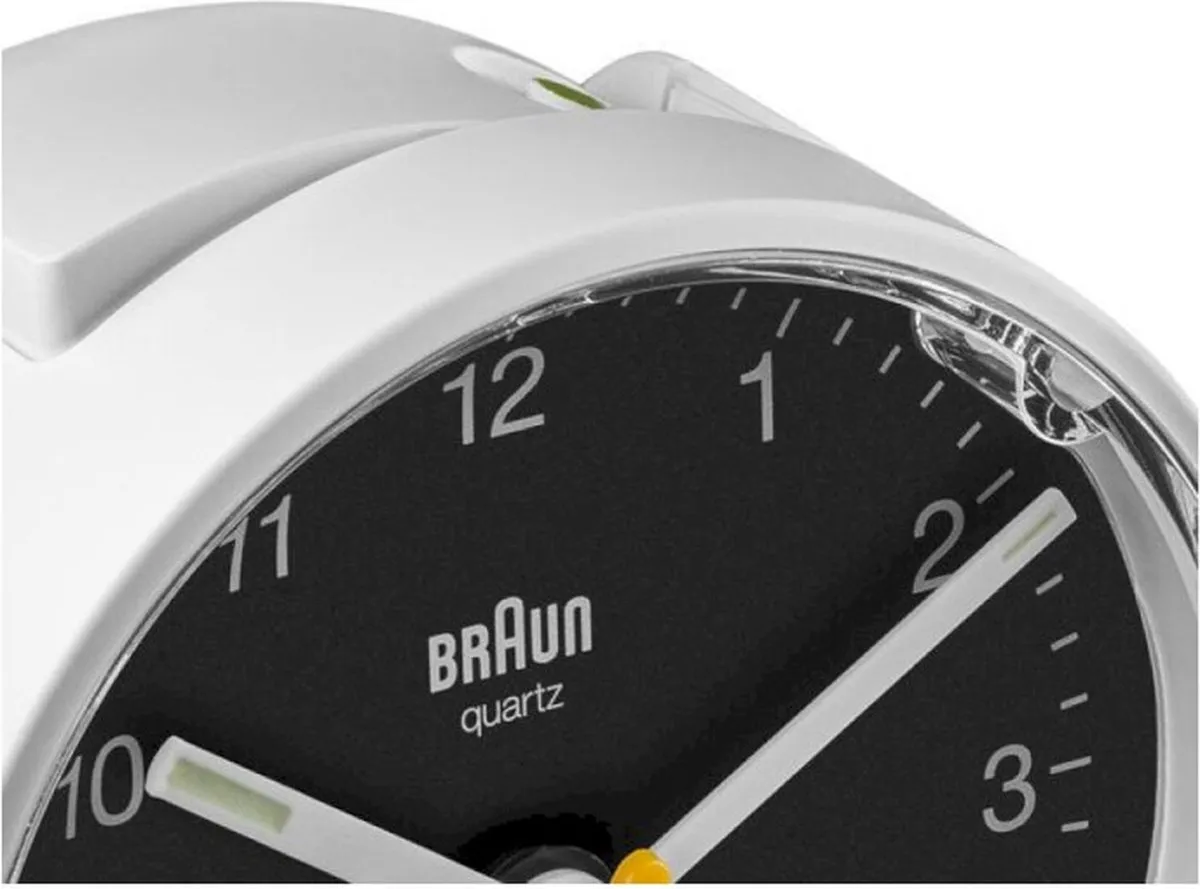 Braun BC01WB Analoog Wekker - Wit/Zwart