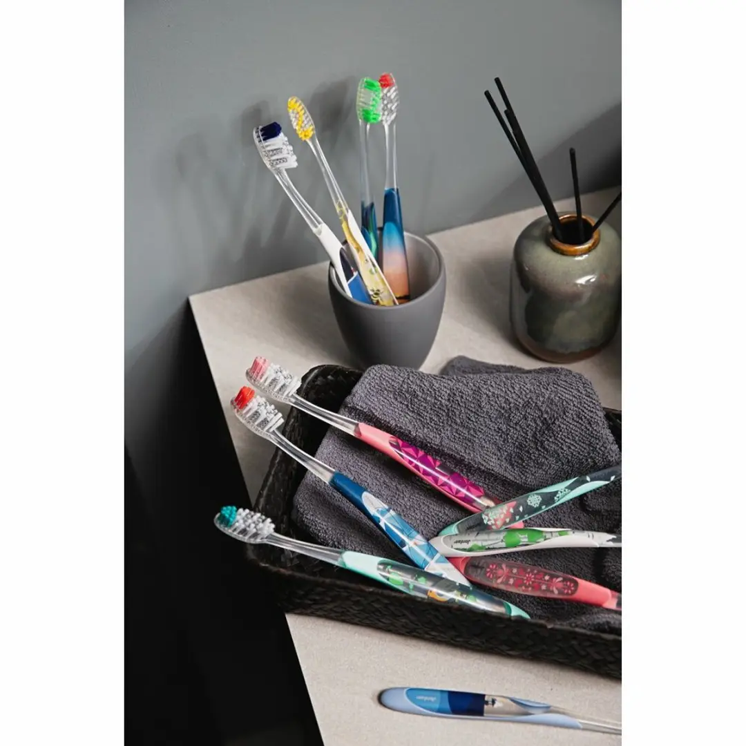 Jordan Tandenborstel Individual Clean Medium - Blauw/Pastel