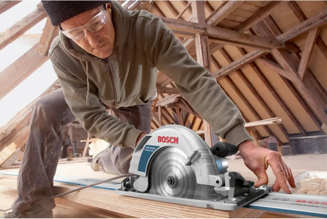 Bosch Professional GKS 85 G Cirkelzaag 235mm - 2200W - L-Boxx