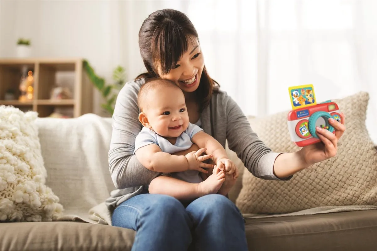 Clementoni Baby Camera Interactief Speelgoed - Multi Kleur