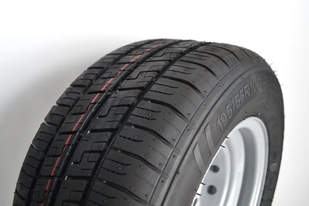 Kenda Aanhangwagenband 195/55R10C 98N - Zilver/Zwart