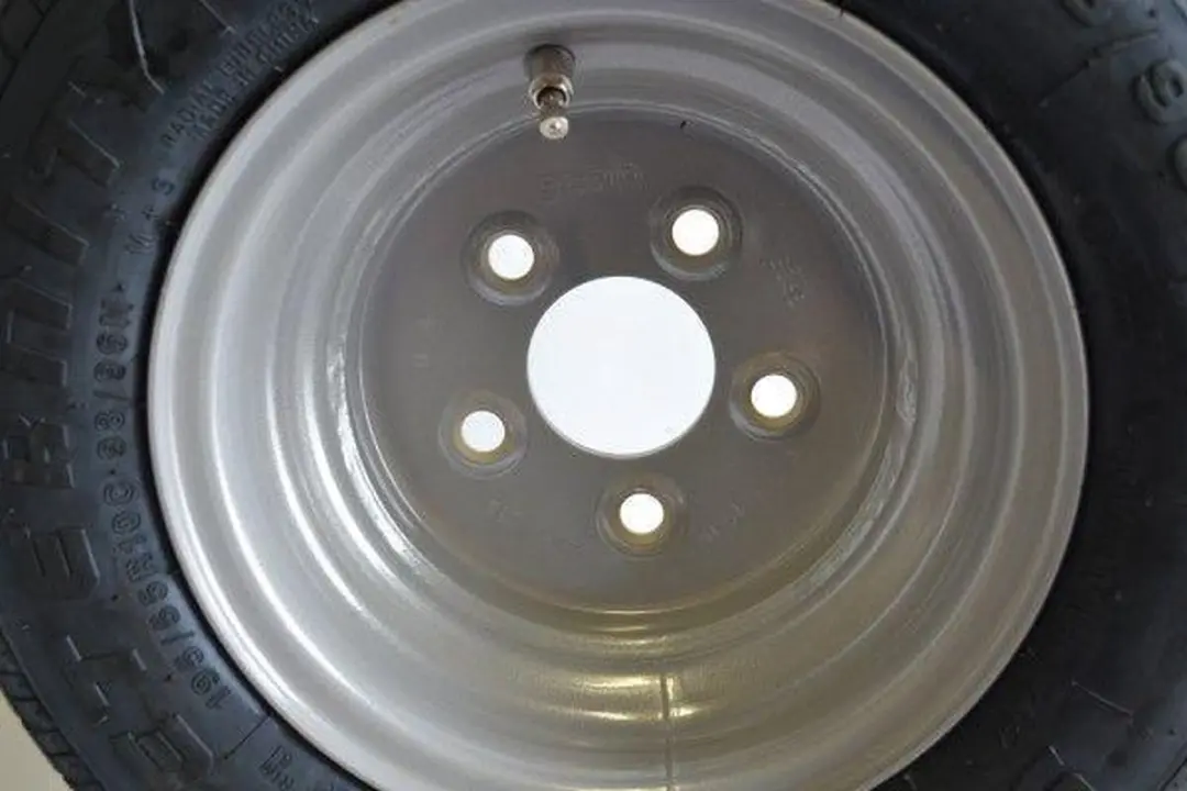 Kenda Aanhangwagenband 195/55R10C 98N - Zilver/Zwart