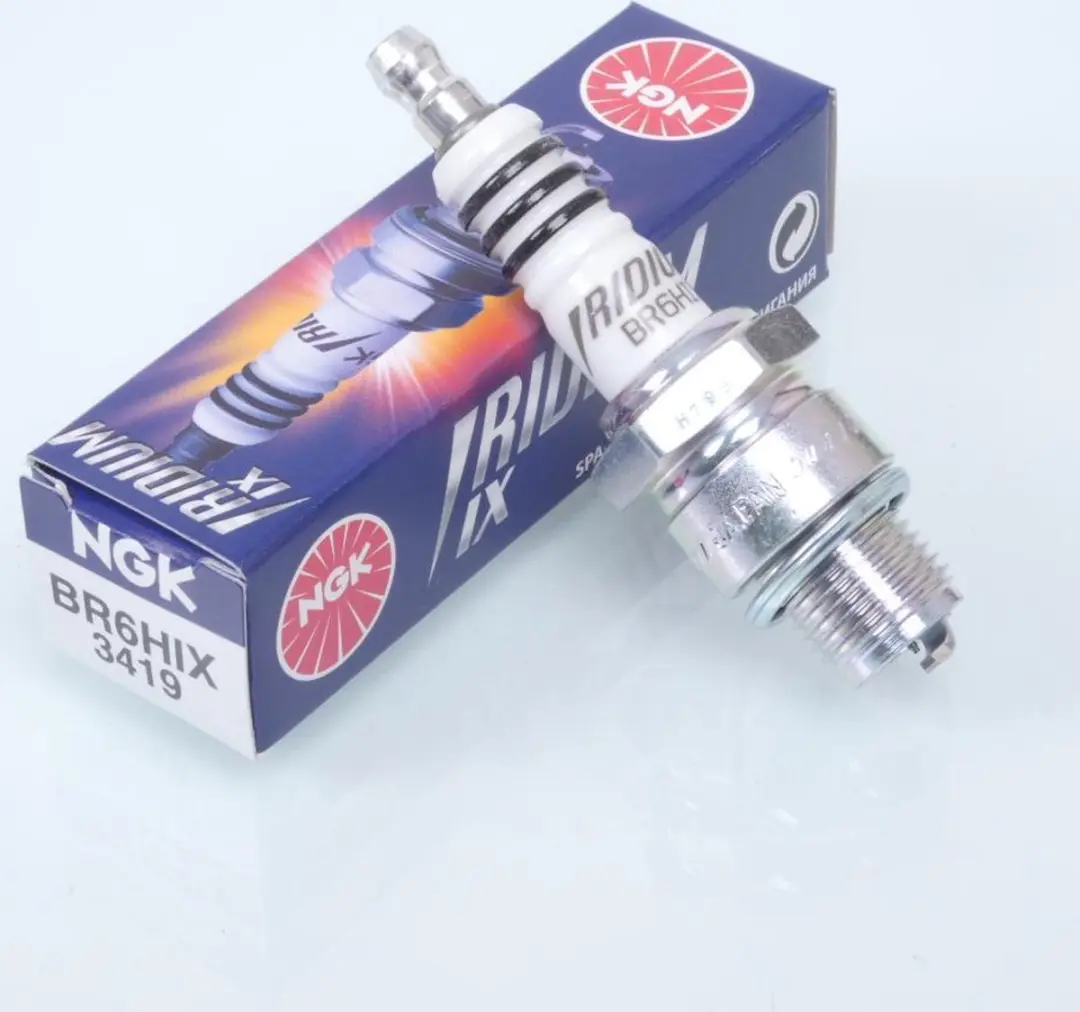 NGK Bougie Malaguti Grizzly 10 Cross 50cc