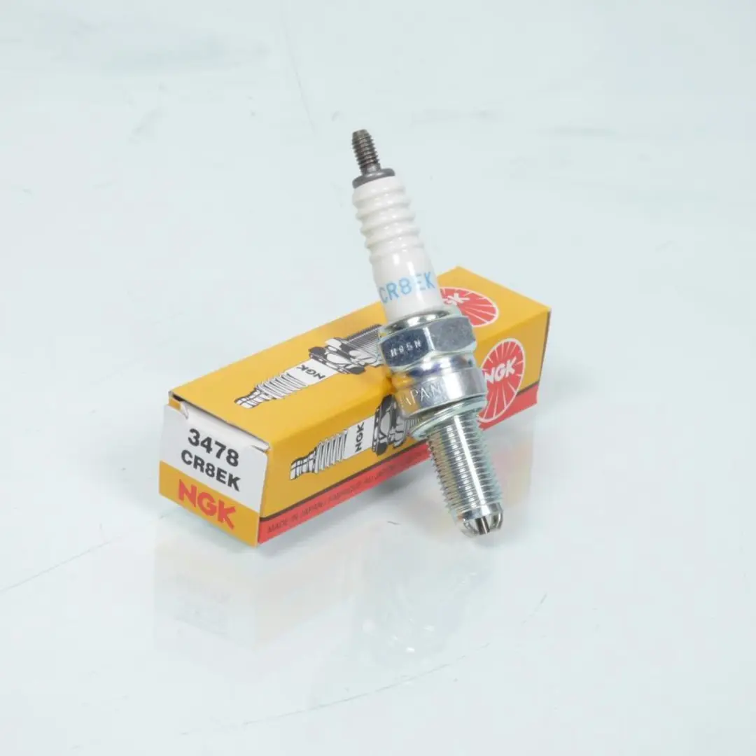NGK Bougie INTRUDER C R 1800 2008-2013 - Wit