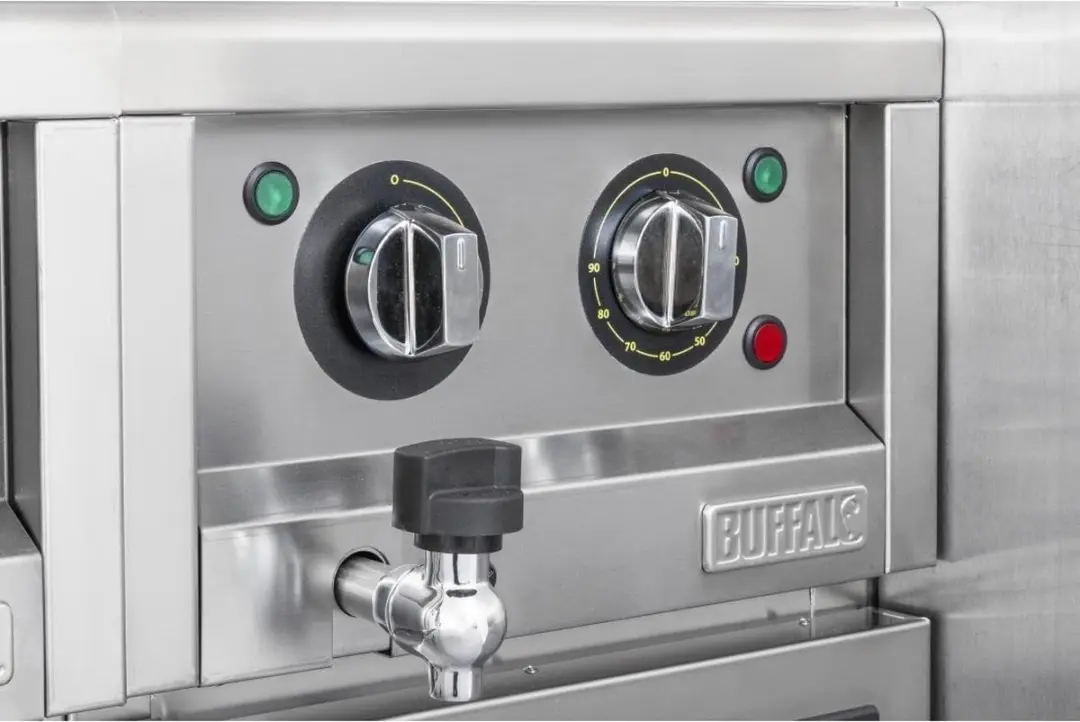 Buffalo 600 Serie Bain Marie CU480 - 1500W - Zilver