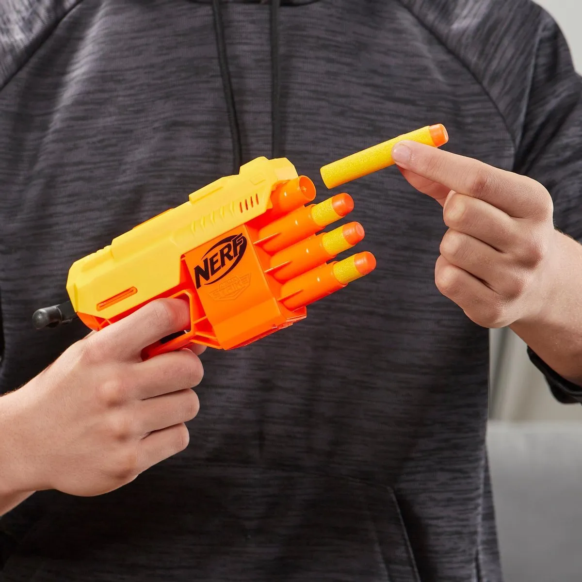 Nerf Alpha Strike Fang QS-4 Load Out Set - Geel/Oranje